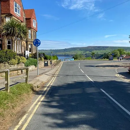 Birtley House Robin Hood's Bay
